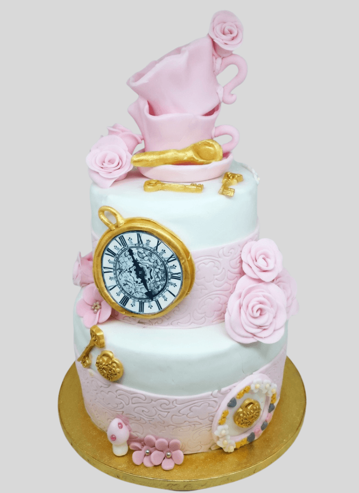 Beauteous Alice in Wonderland Cake