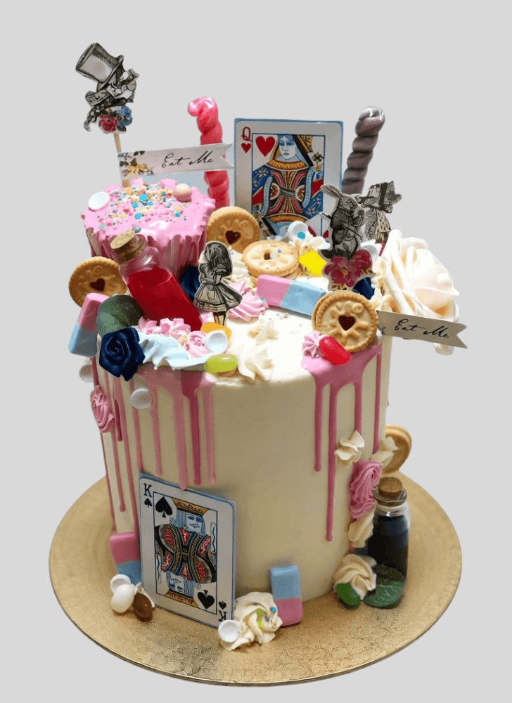 Cute Alice in Wonderland Cake