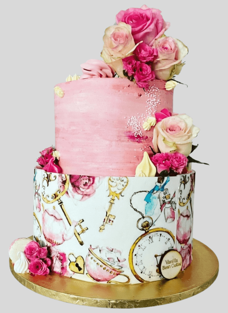 Slightly Alice in Wonderland Cake