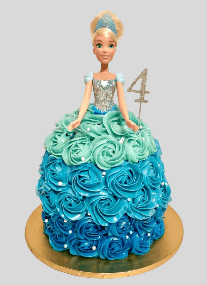 Good Looking Cinderella Cake