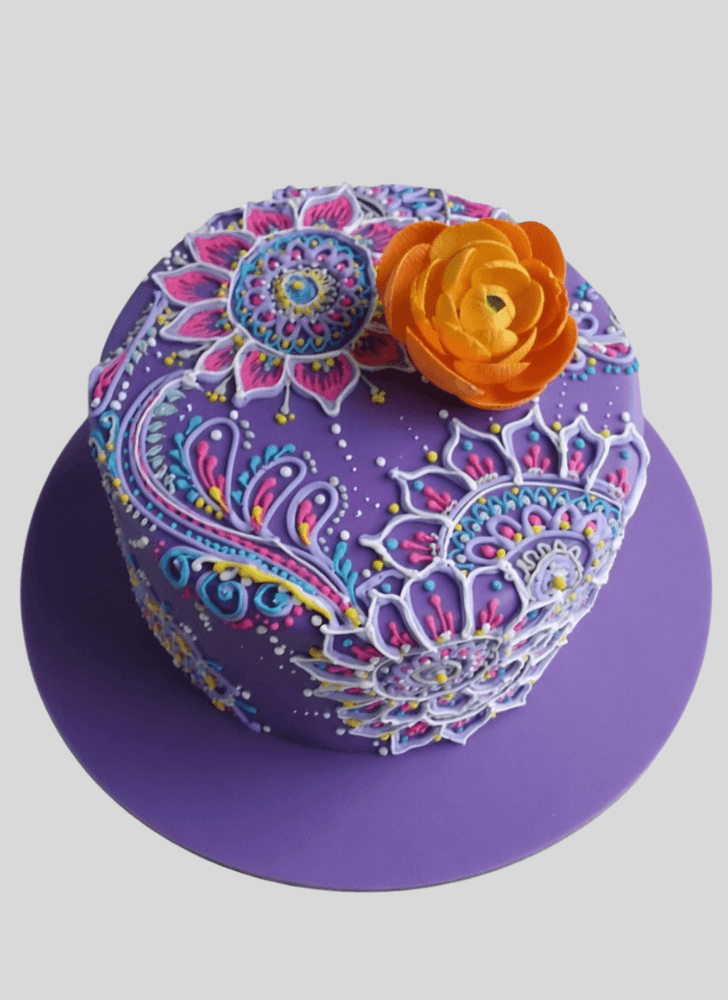 Alluring Henna Cake