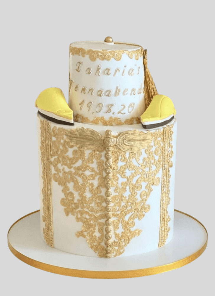 Bewitching Henna Cake