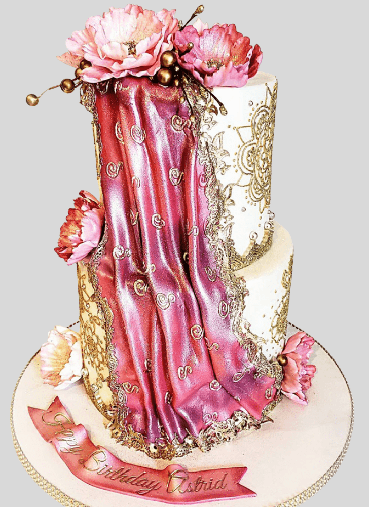 Delightful Henna Cake
