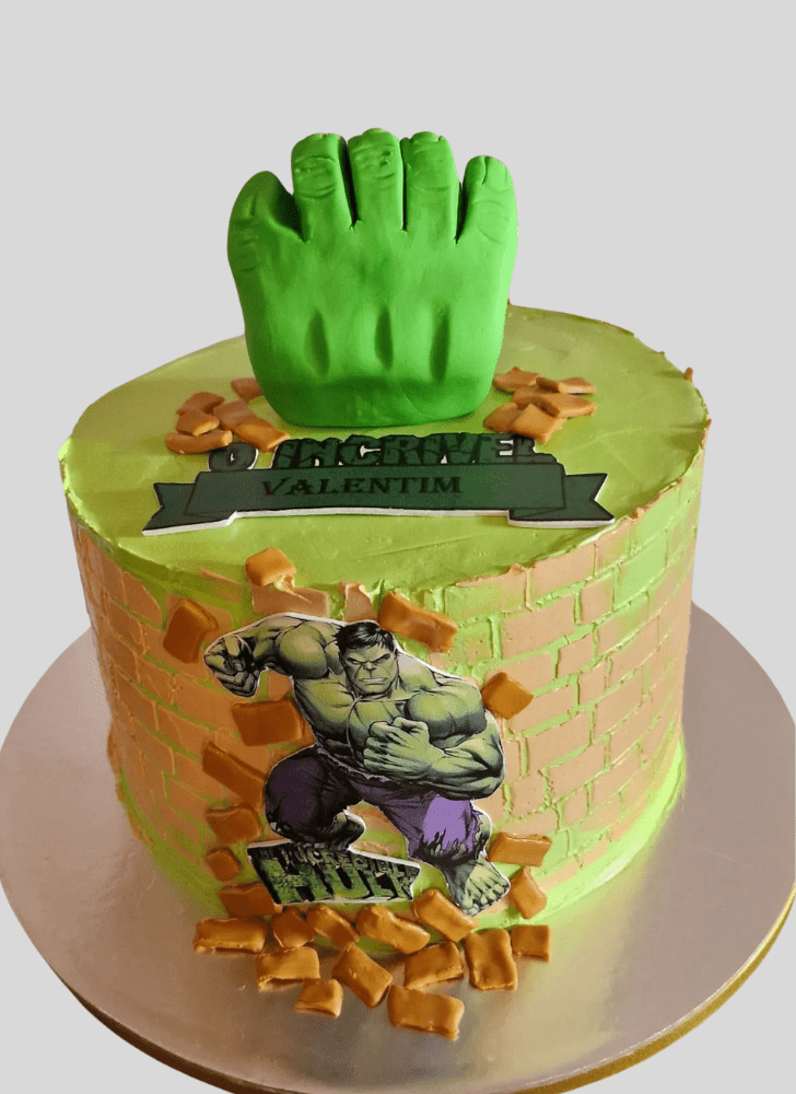 Grand Hulk Cake