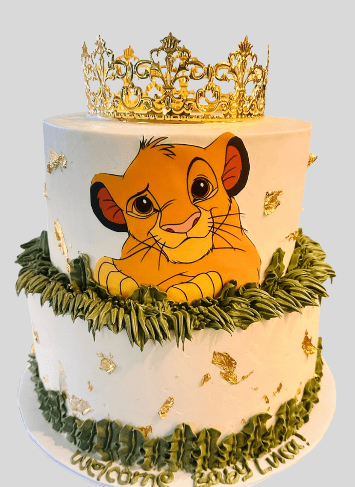 Comely Lion King Cake