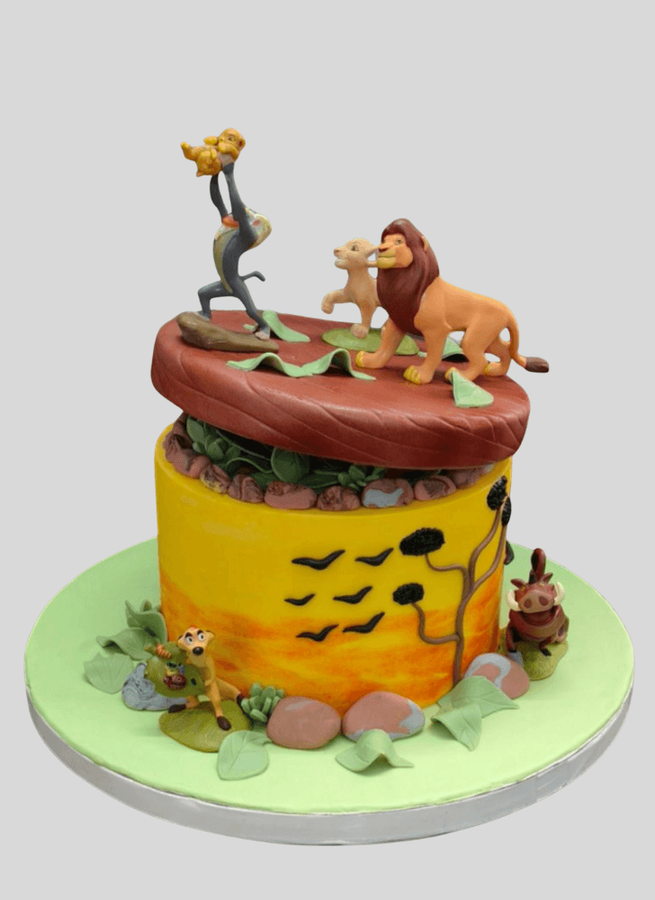 Cute Lion King Cake