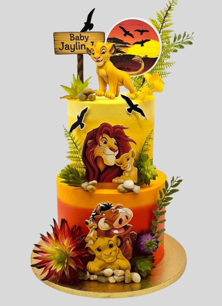 Good Looking Lion King Cake