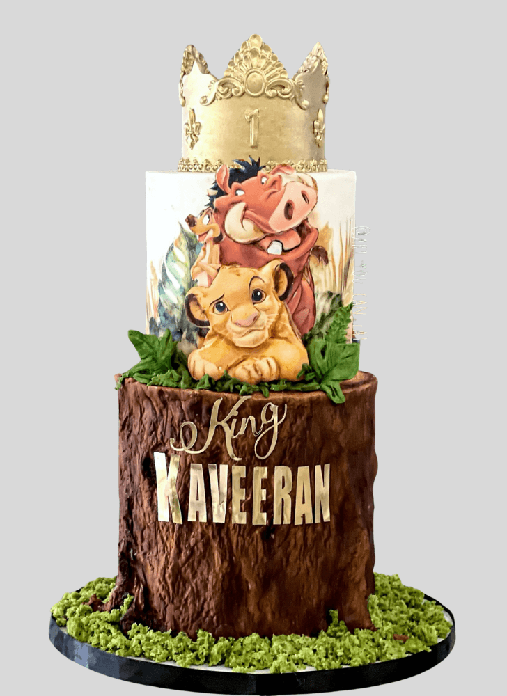 Resplendent Lion King Cake