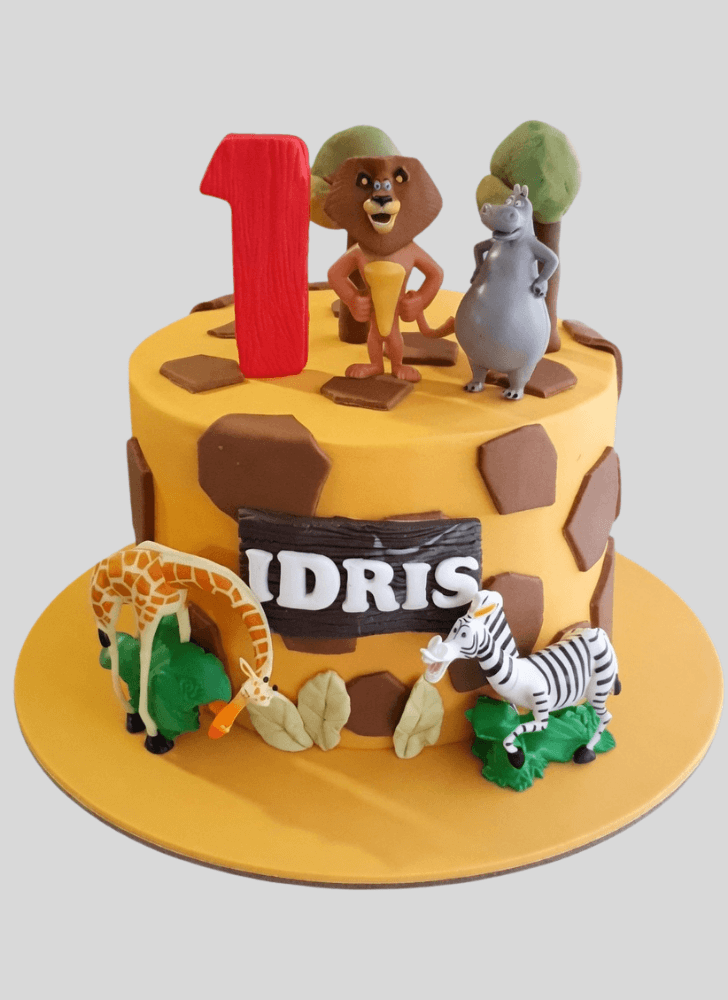 Appealing Madagascar Cake