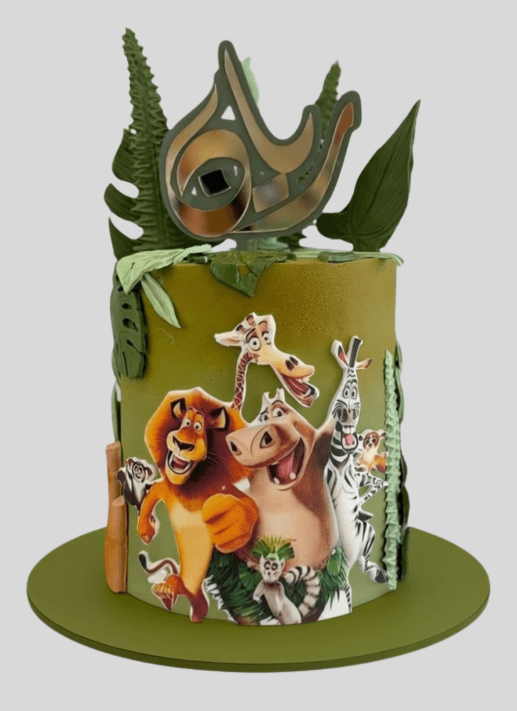 Shapely Madagascar Cake