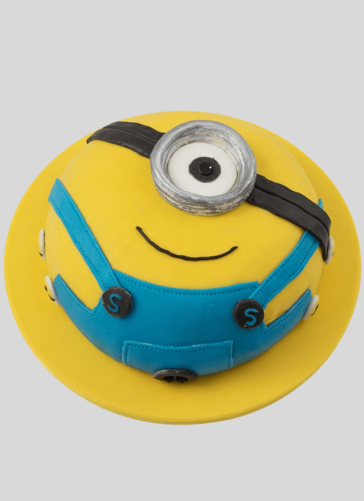 Fetching Minions Cake