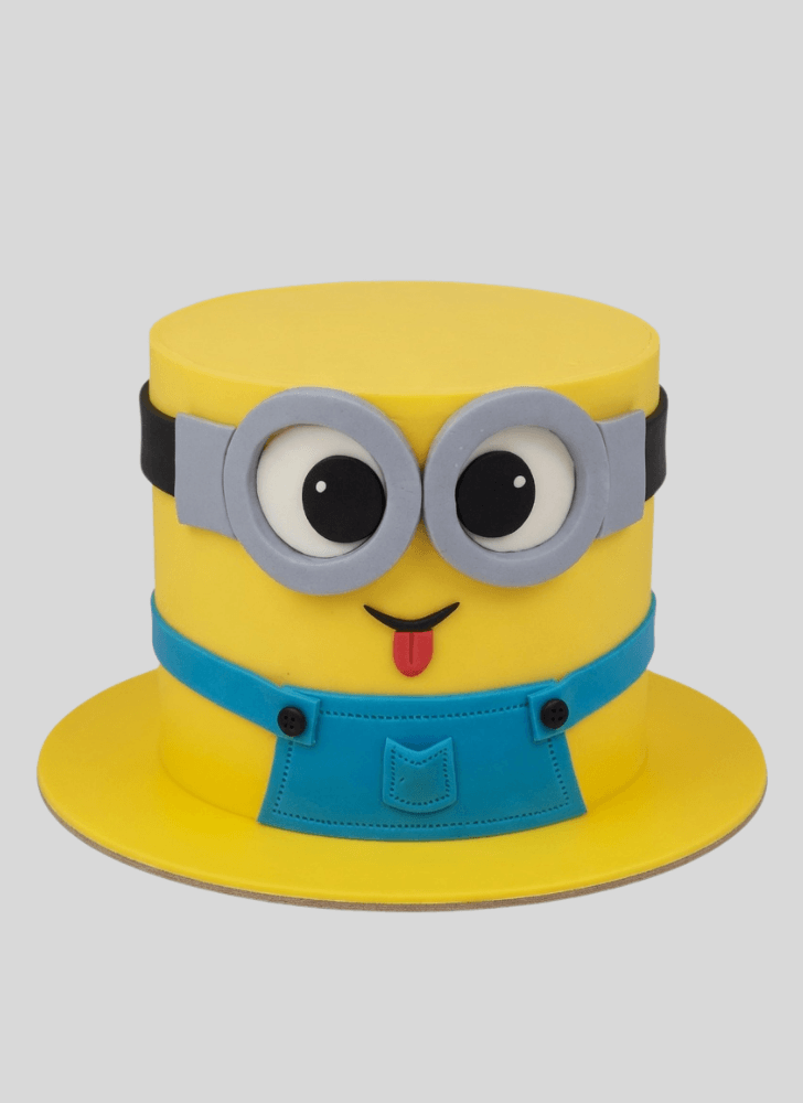 Grand Minions Cake