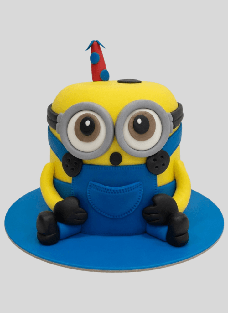 Lovely Minions Cake Design