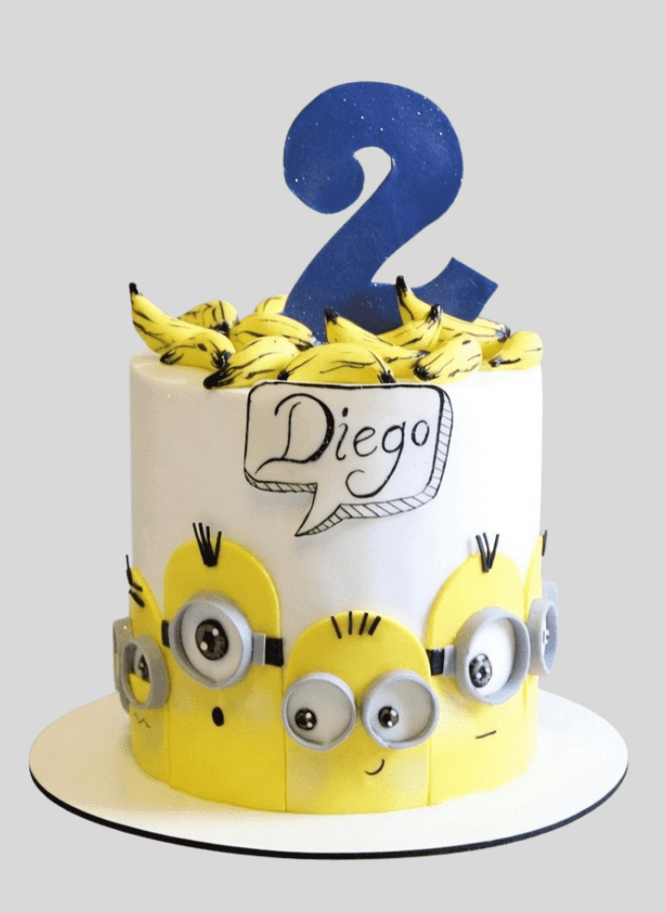 Shapely Minions Cake