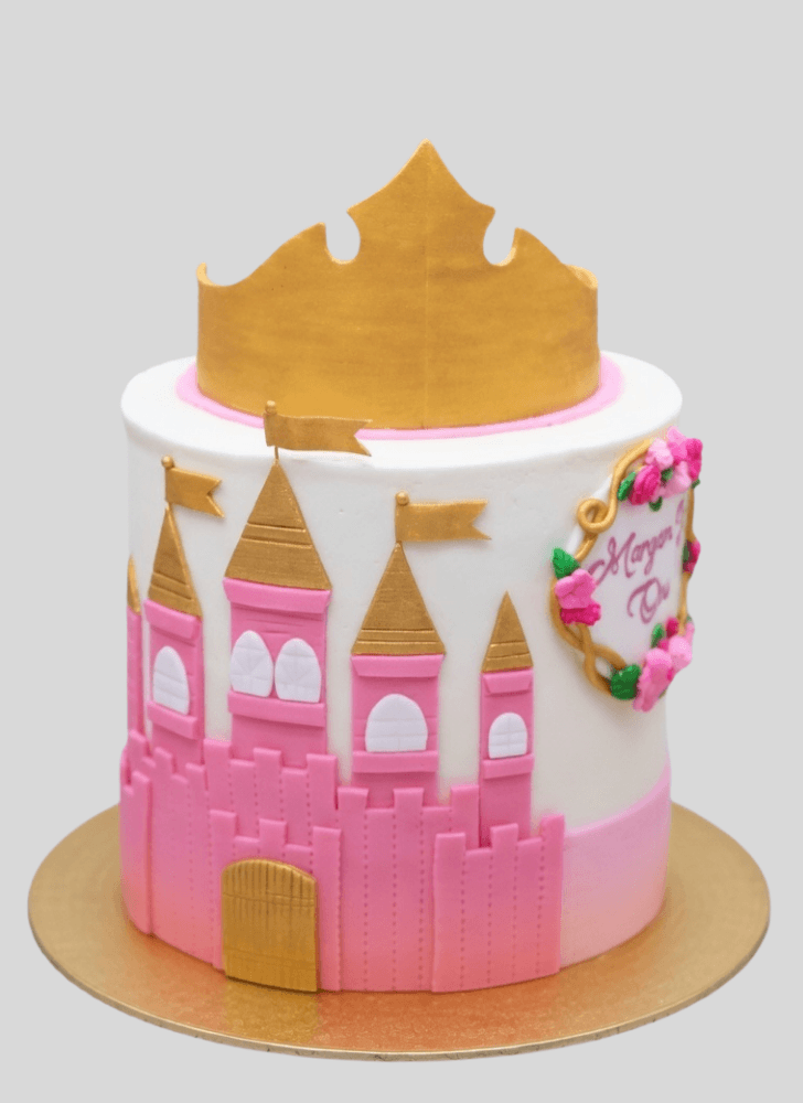 Classy Sleeping Beauty Cake