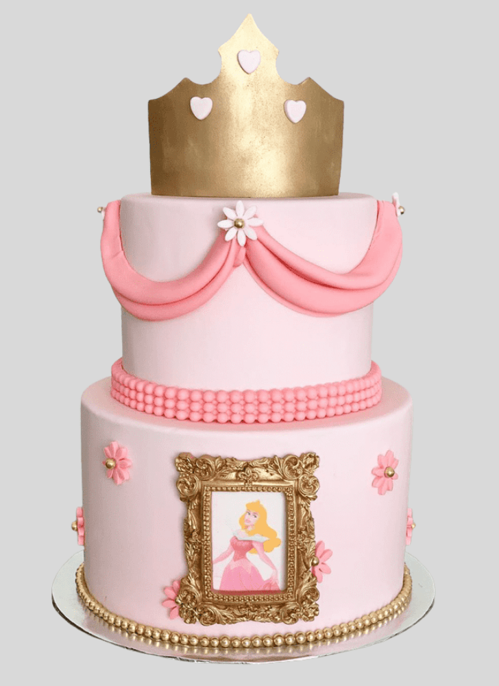 Stunning Sleeping Beauty Cake