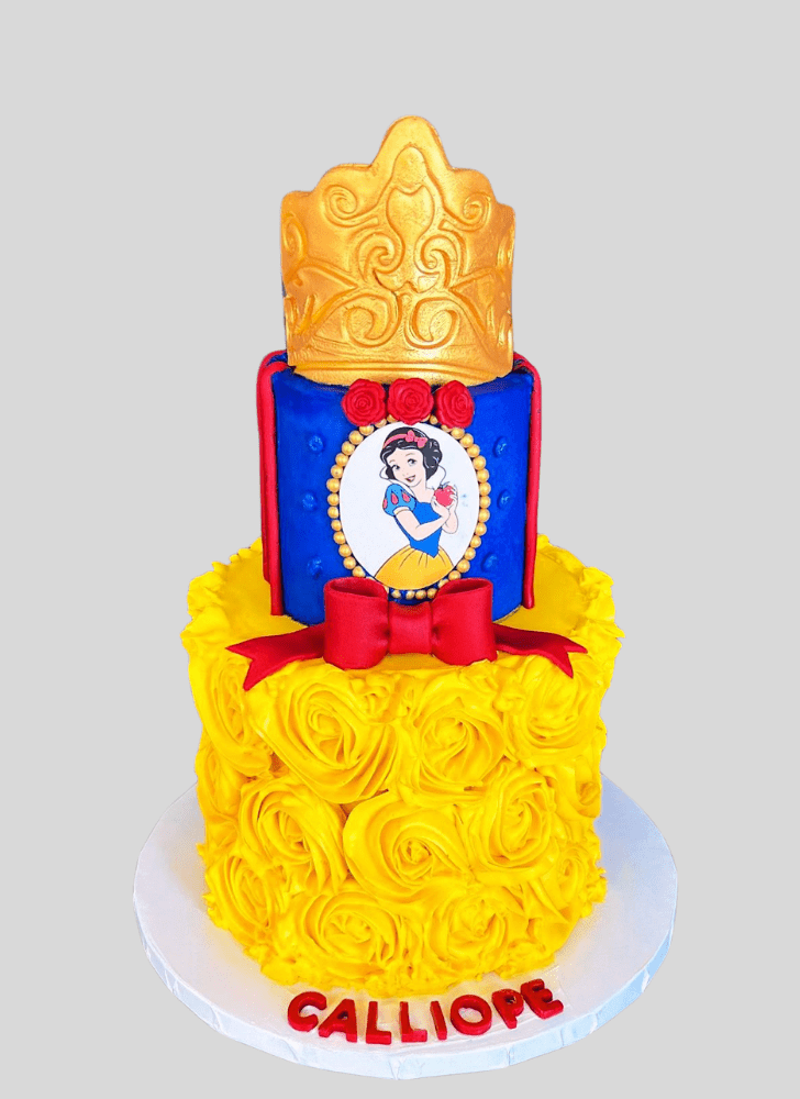 Dazzling Snow White Cake