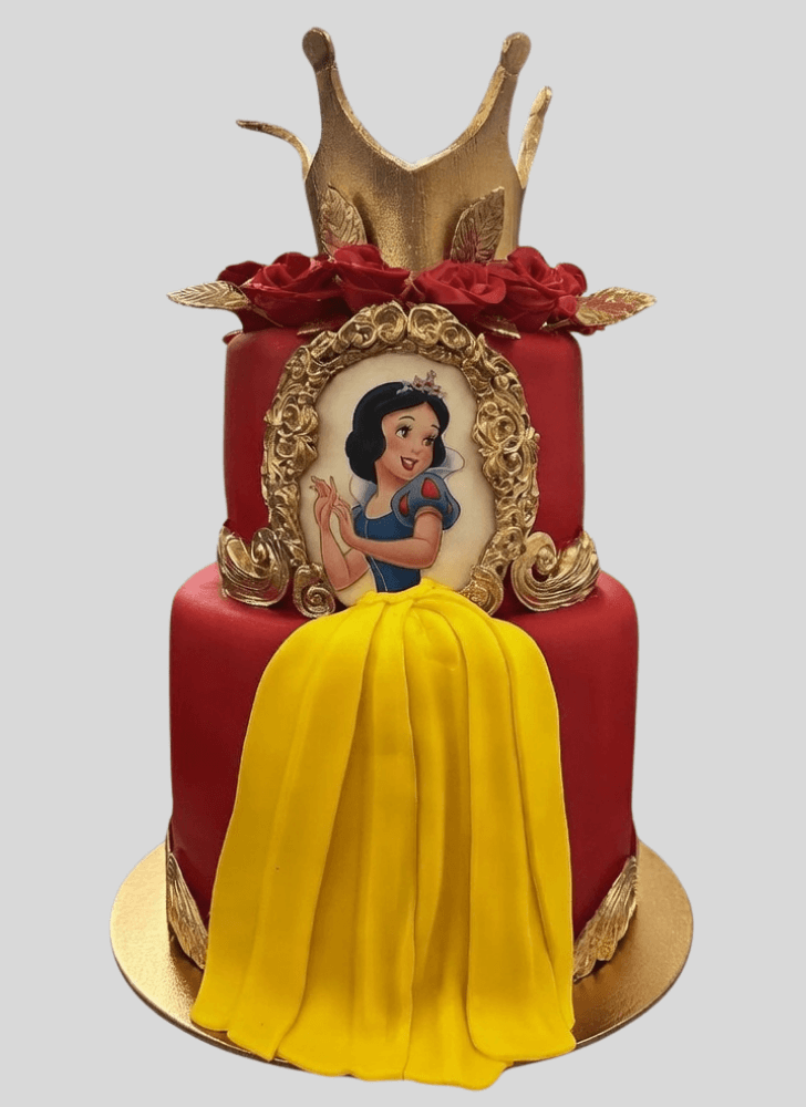 Wonderful Snow White Cake Design