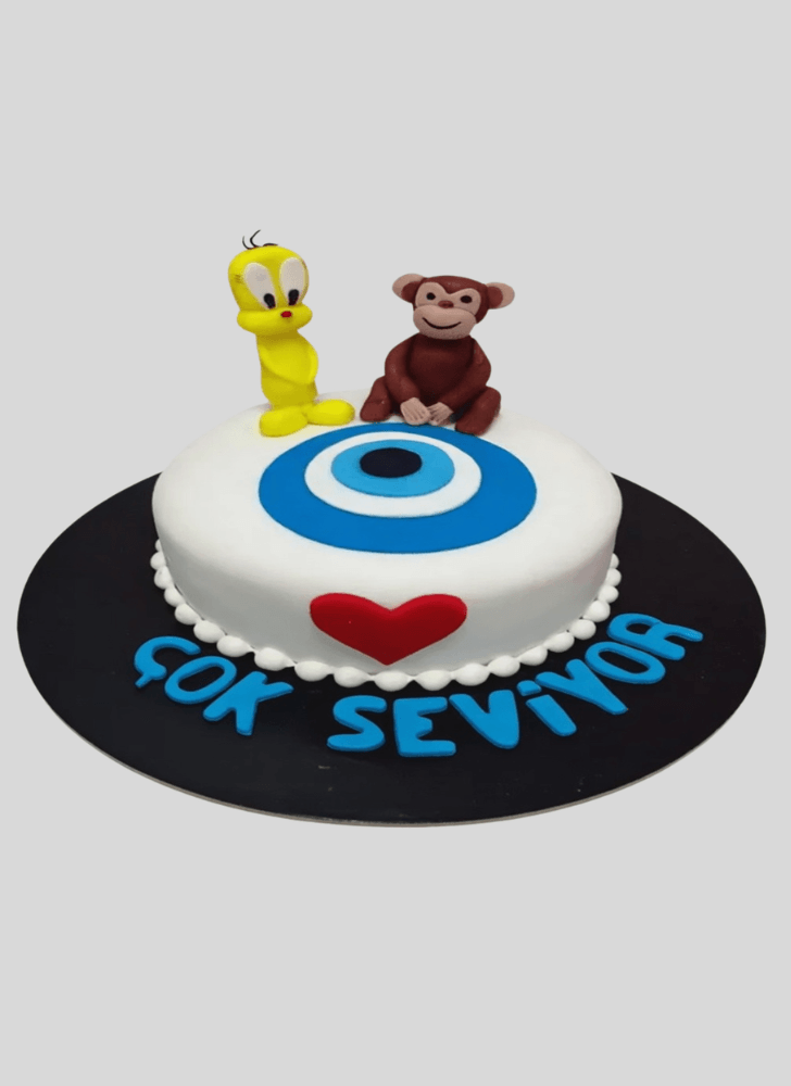 Adorable Tweety Cake
