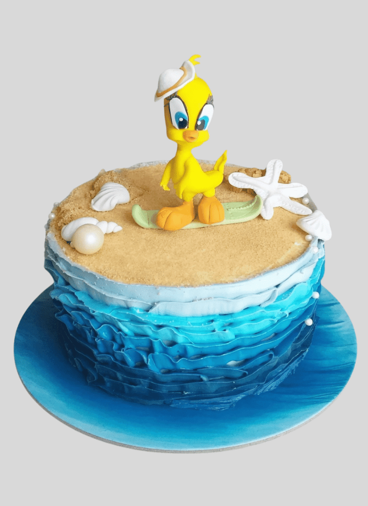 Beauteous Tweety Cake