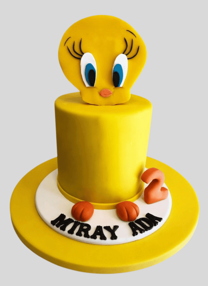 Dazzling Tweety Cake