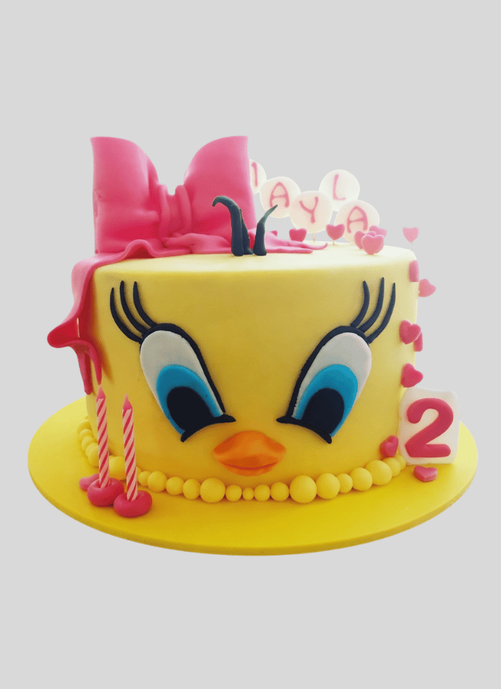 Fair Tweety Cake