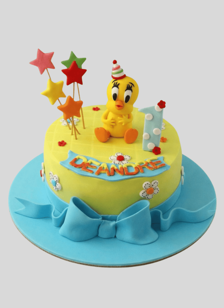 Gorgeous Tweety Cake