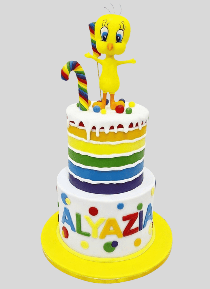 Shapely Tweety Cake