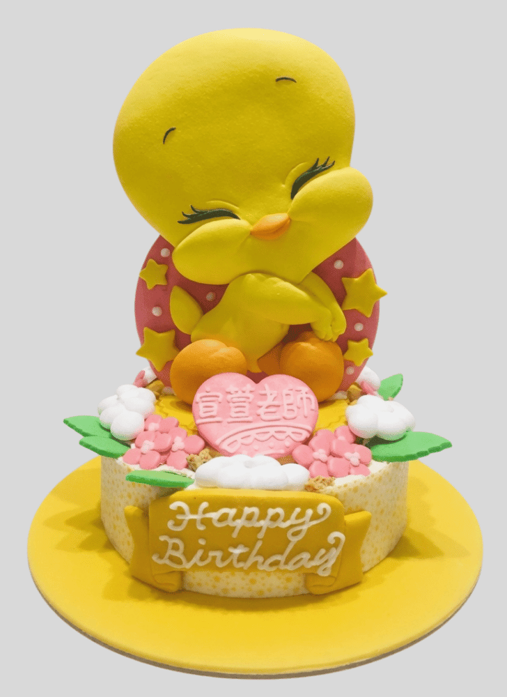 Splendid Tweety Cake