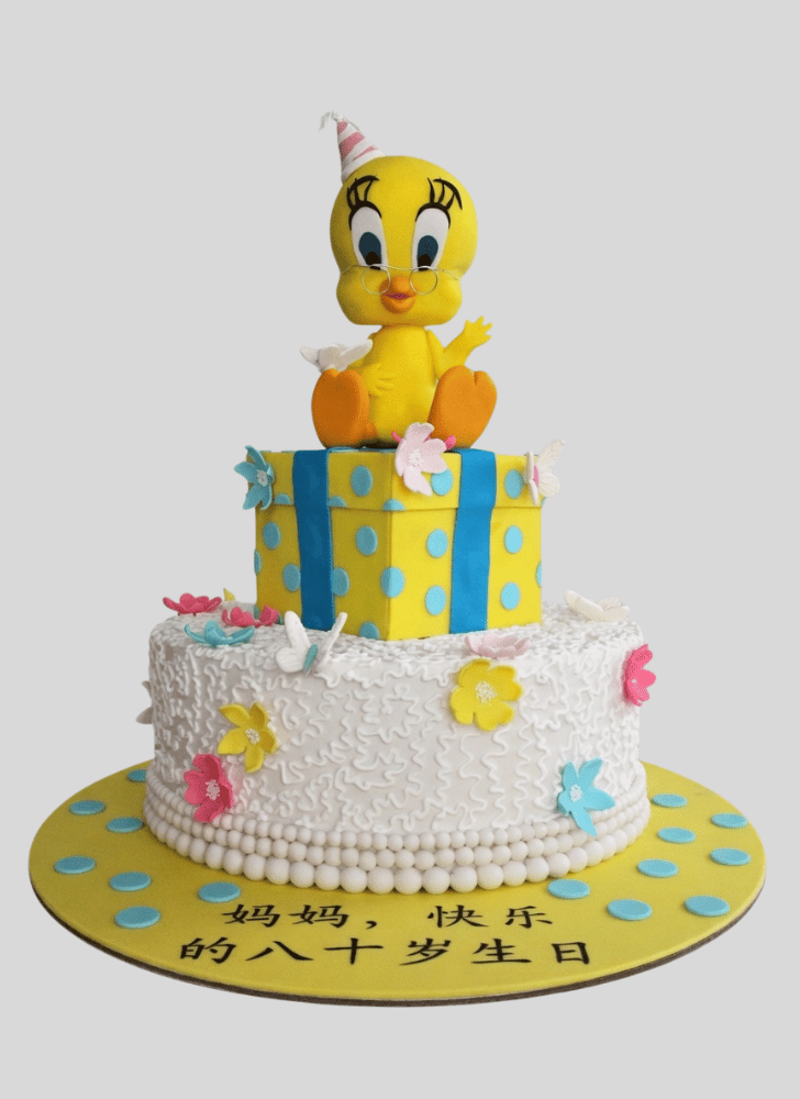Stunning Tweety Cake