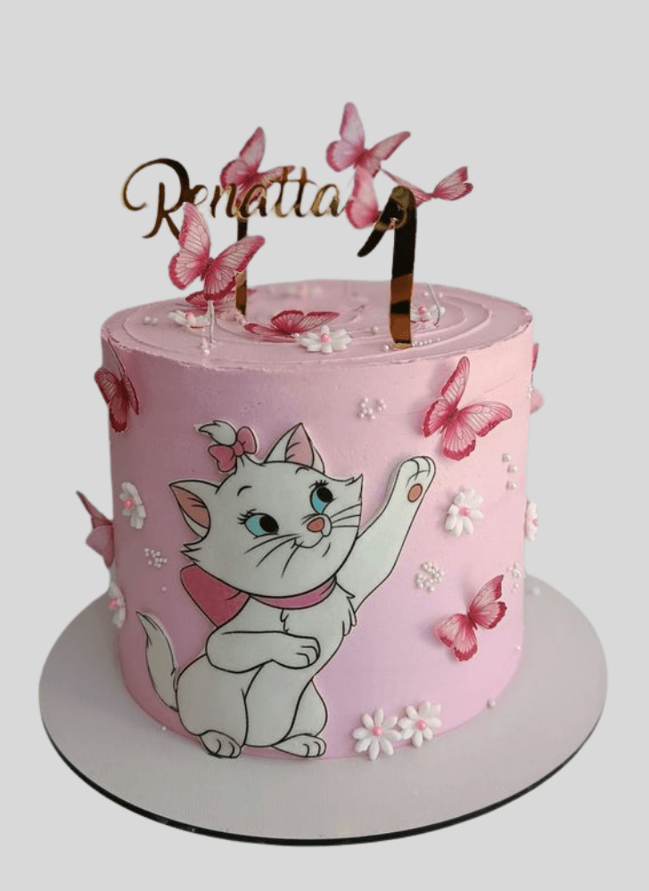 Pretty Aristocats Cake