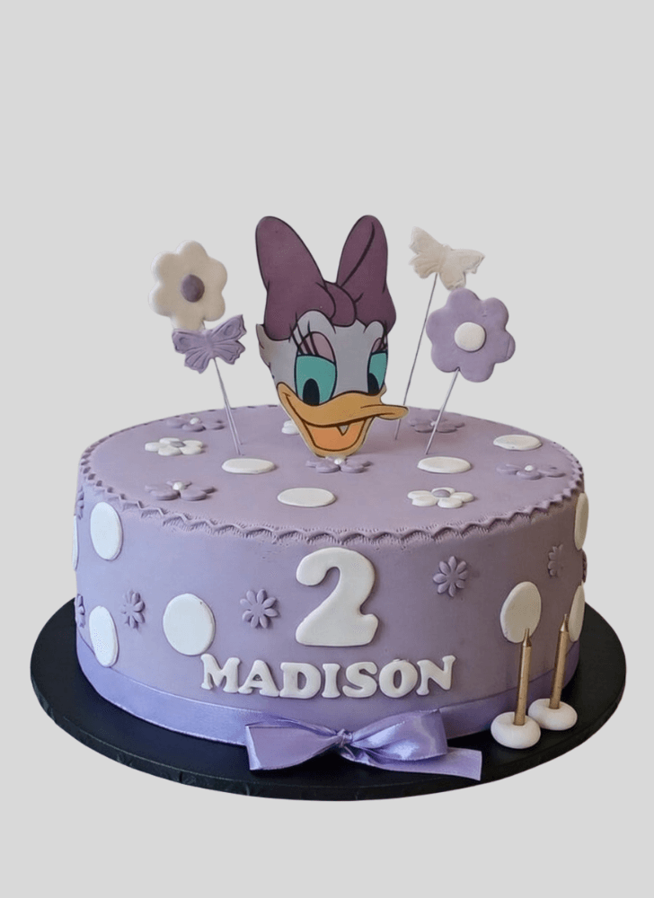 Elegant Daisy Duck Cake