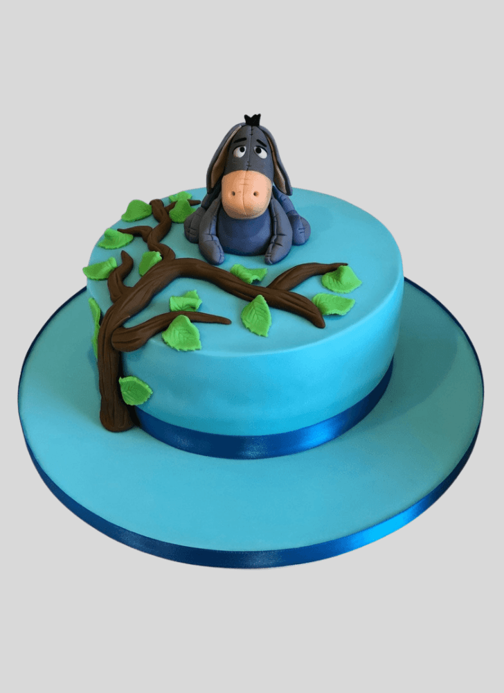 Alluring Eeyore Cake
