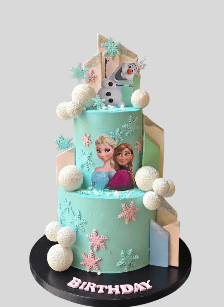Delicate Disneys Frozen Cake