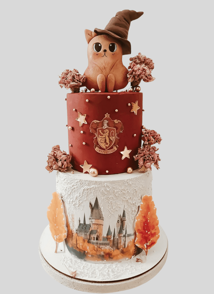 Angelic Gryffindor Cake