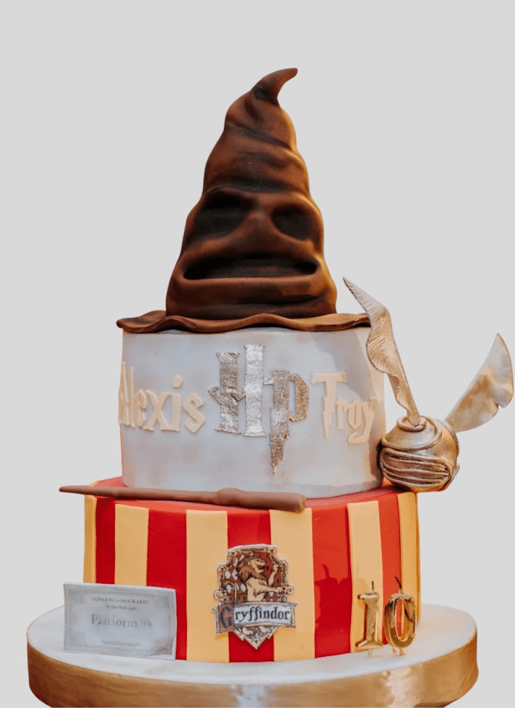 Exquisite Gryffindor Cake