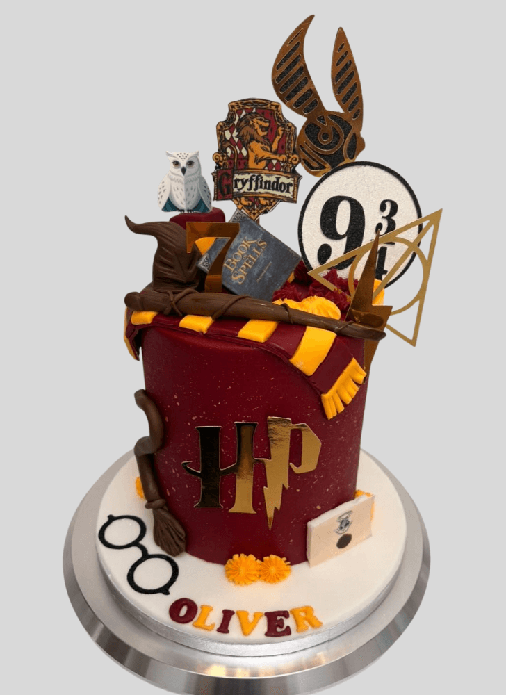 Good Looking Gryffindor Cake