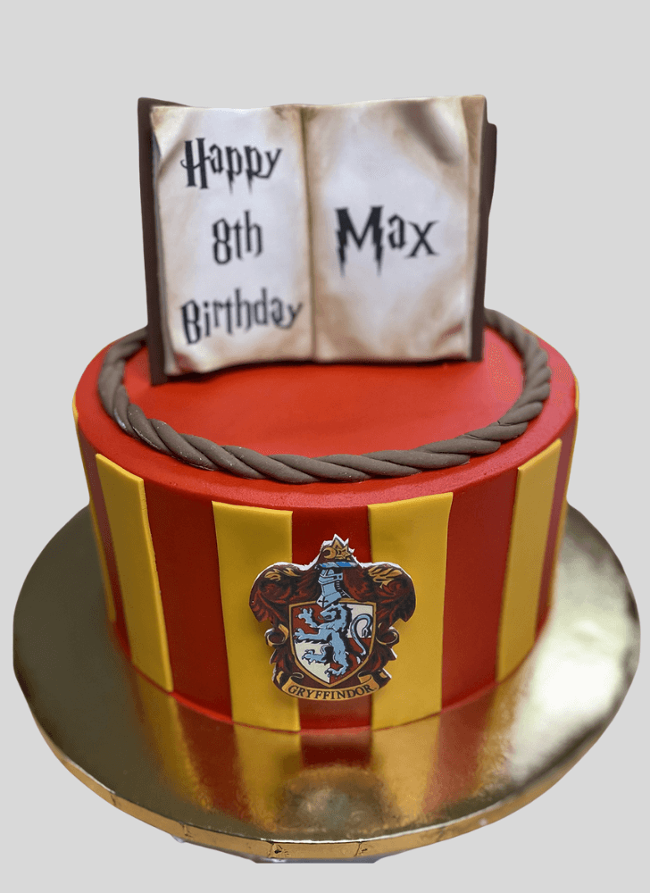 Graceful Gryffindor Cake