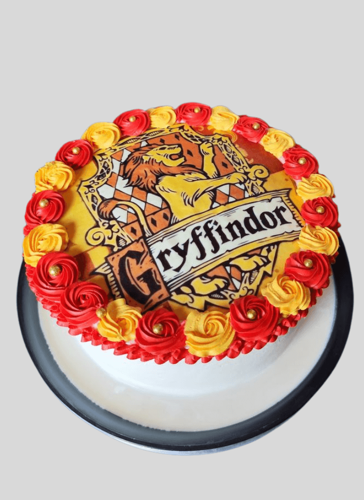 Ravishing Gryffindor Cake