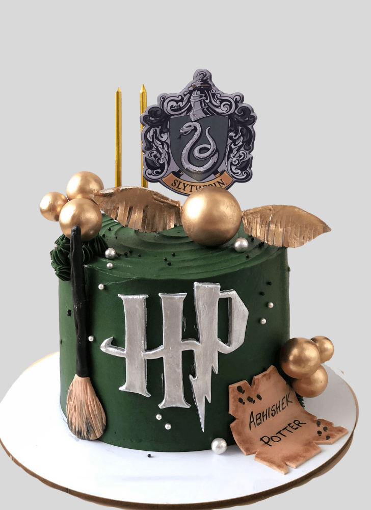 Captivating Harry Potter Cake