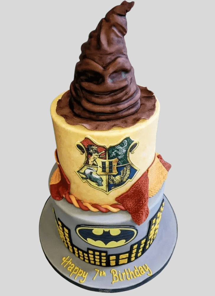 Exquisite Hogwarts Cake