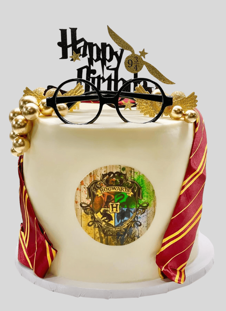 Fair Hogwarts Cake