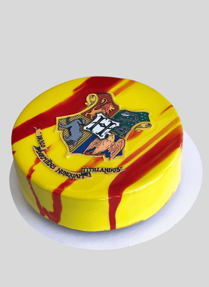 Fine Hogwarts Cake