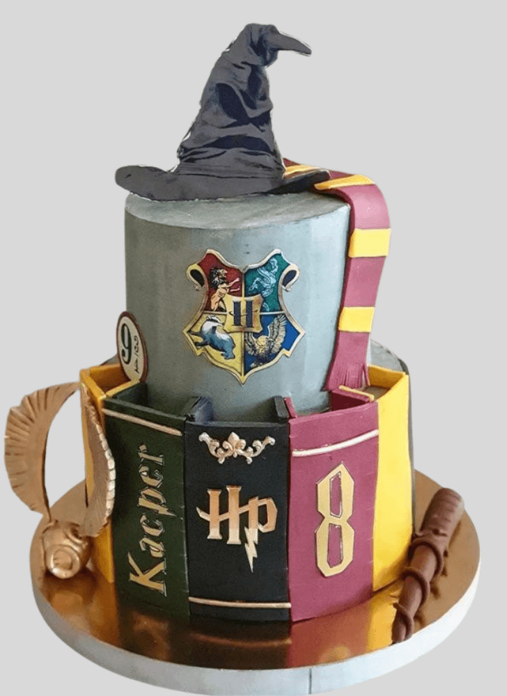 Pleasing Hogwarts Cake