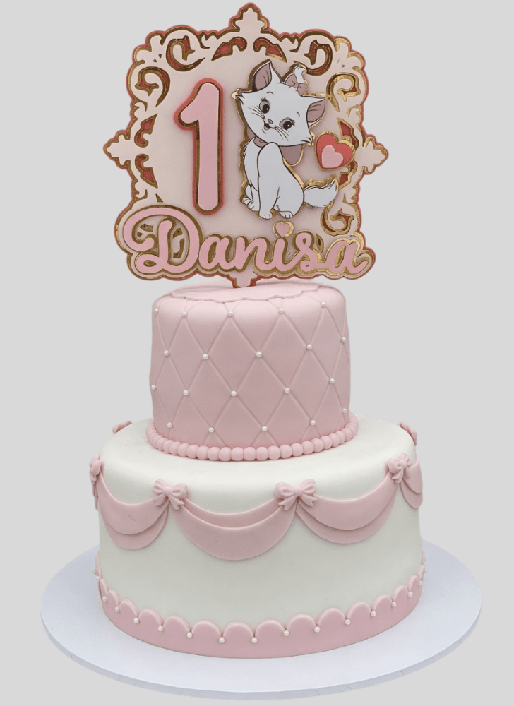 Bewitching Disneys Marie Cake