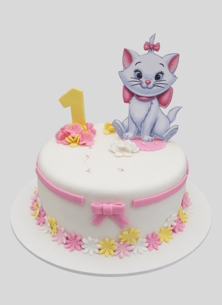 Captivating Disneys Marie Cake