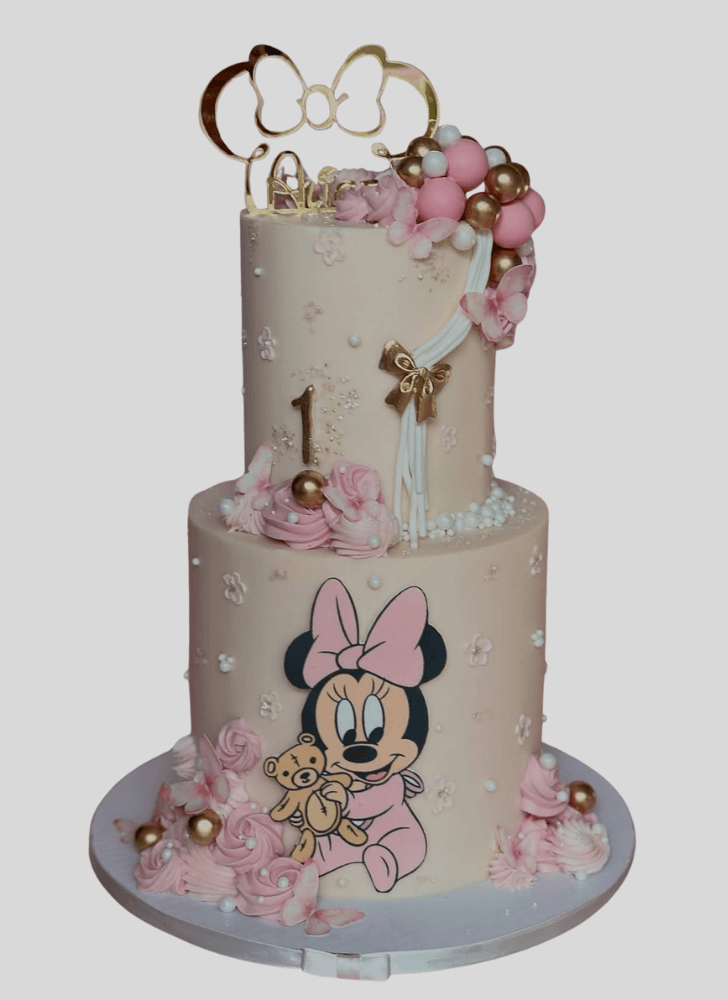 Bewitching Minnie Mouse Cake