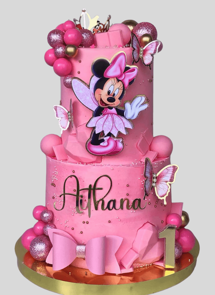Captivating Minnie Mouse Cake