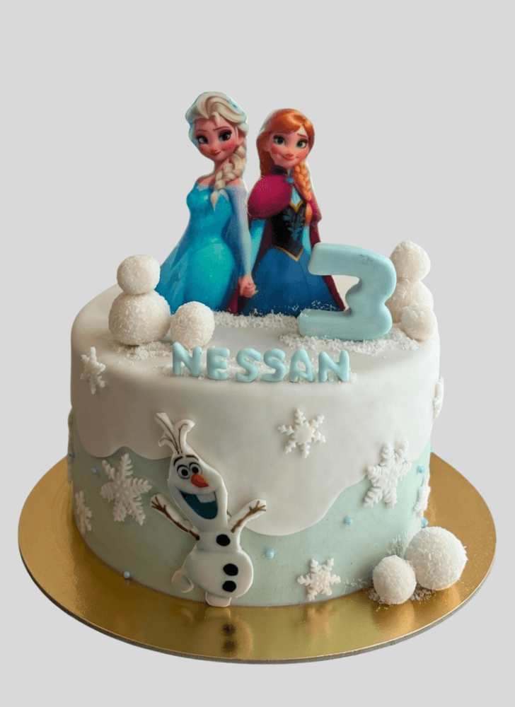 Captivating Olaf Cake