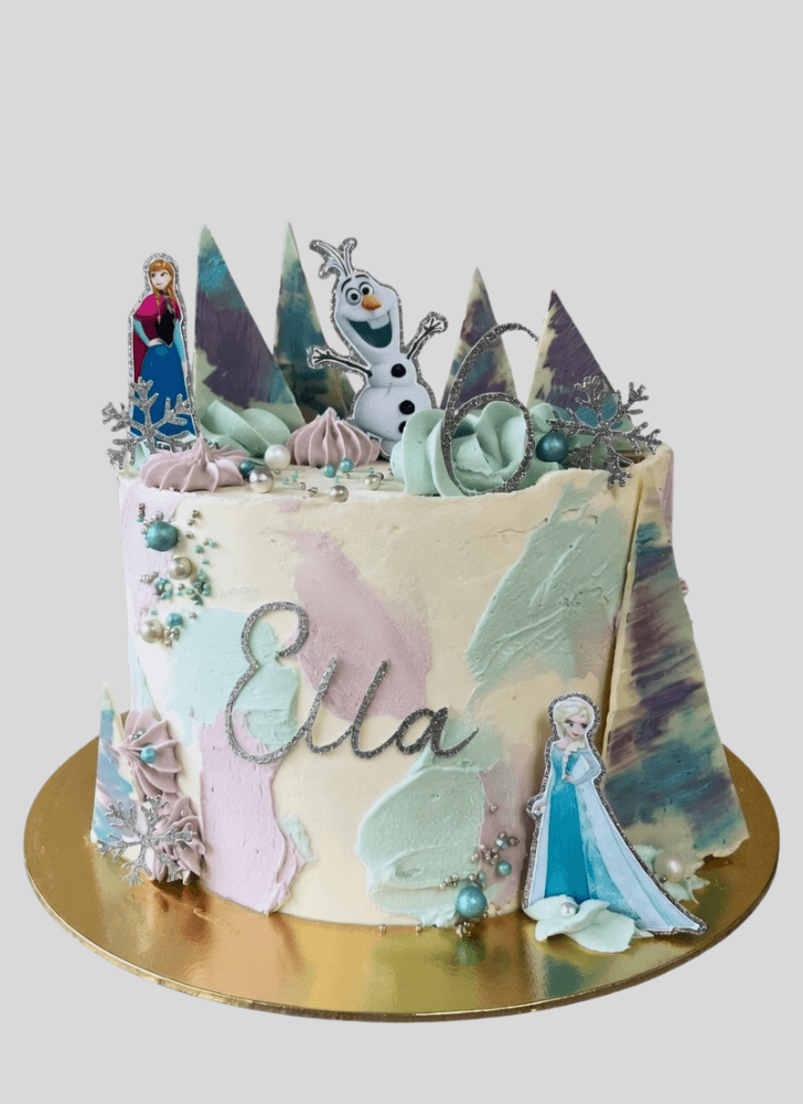 Exquisite Olaf Cake